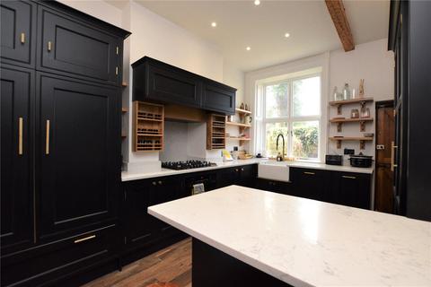 3 bedroom terraced house for sale, Upper Town Street, Bramley, Leeds