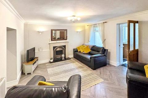 4 bedroom end of terrace house for sale, Llewellyn Street, Pentre, Rhondda Cynon Taff. CF41 7BW