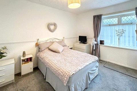 4 bedroom end of terrace house for sale, Llewellyn Street, Pentre, Rhondda Cynon Taff. CF41 7BW