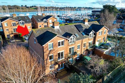 3 bedroom end of terrace house for sale, Marina Drive, Hamble, Southampton, Hampshire, SO31