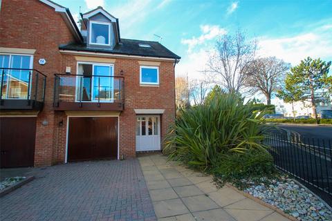 3 bedroom end of terrace house for sale, Marina Drive, Hamble, Southampton, Hampshire, SO31