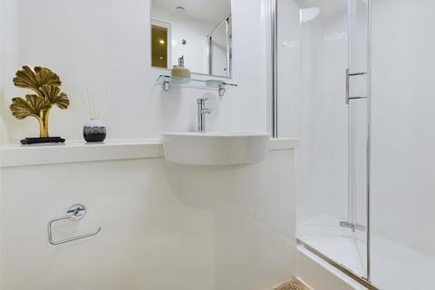 Studio to rent, St James Boulevard, Newcastle Upon Tyne NE4