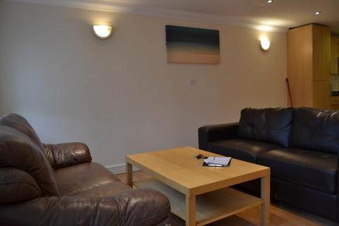 undefined, Bedford Street, CF24