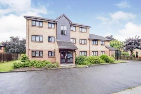 2 bedroom flat to rent, Waterside Close, Barking, IG11