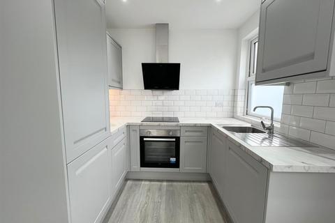 1 bedroom flat for sale, Flat 8, Park Avenue, Westpark Avenue, St Helier,  JE3 3PJ