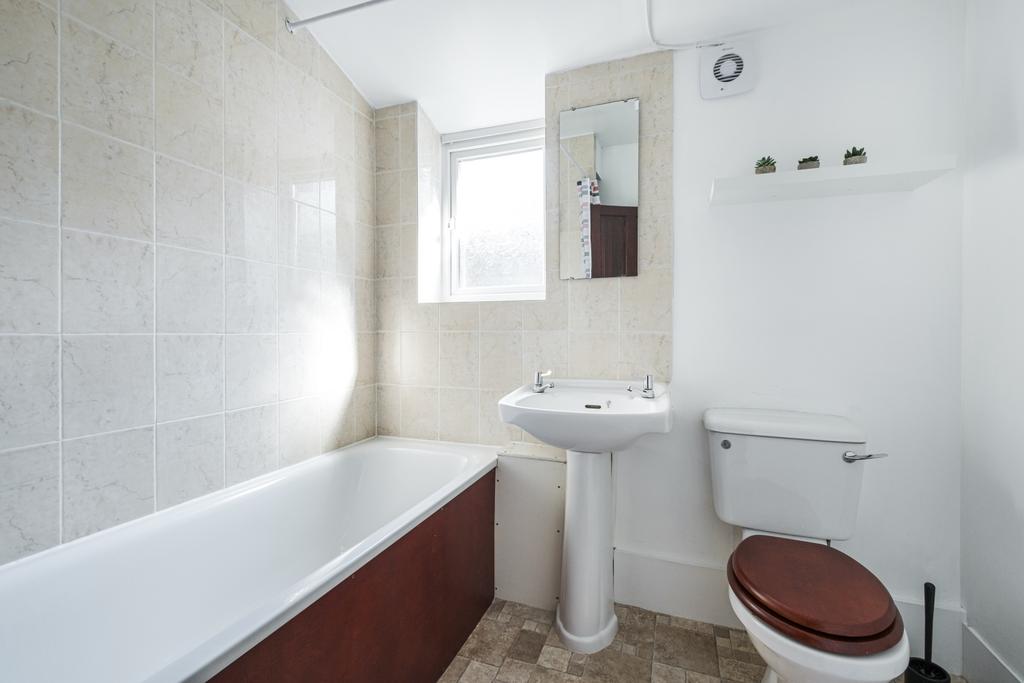 35 holland road 14