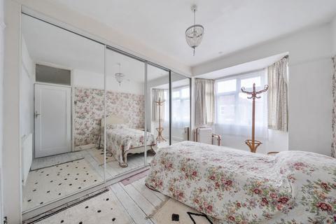 3 bedroom terraced house for sale, Longley Road, Tooting, London, SW17
