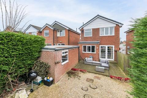 undefined, Throstle Nest Close, Otley LS21