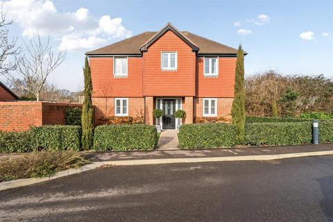 3 bedroom detached house for sale, Summer Close, Aldingbourne
