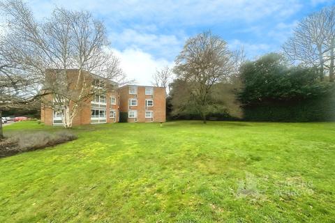 undefined, Heathside, Surrey KT13