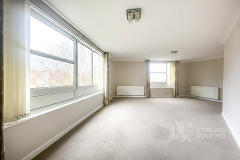 undefined, Heathside, Surrey KT13