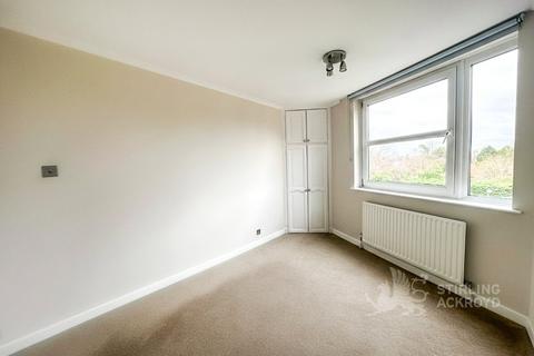 undefined, Heathside, Surrey KT13