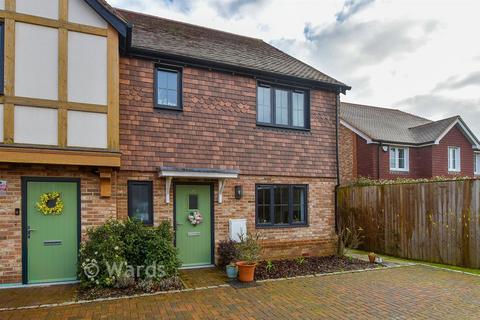 3 bedroom semi-detached house for sale, Sapphire Park, Maidstone ME17