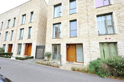 Lacey Drive, Edgware HA8