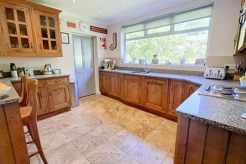 4 bedroom detached house for sale, St. Chads Crescent, Uppermill OL3