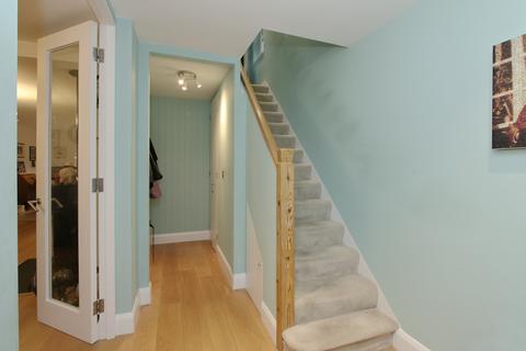 3 bedroom detached house for sale, Farrs avenue, Andover, SP10