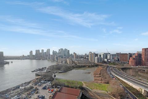 2 bedroom apartment for sale, Douglass Tower, Goodluck Hope Walk, London, E14