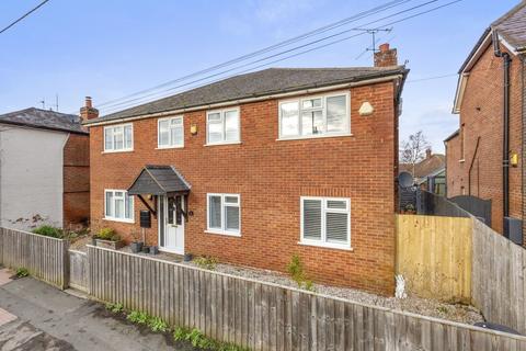 undefined, London Road, Aylesbury HP22
