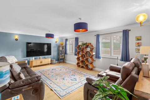 undefined, London Road, Aylesbury HP22