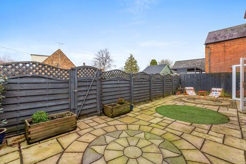 undefined, London Road, Aylesbury HP22
