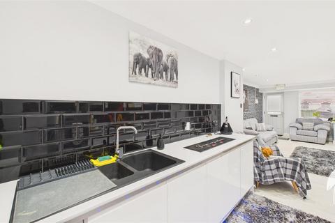 2 bedroom bungalow for sale, The Strand, Lakeside Village, Sunderland