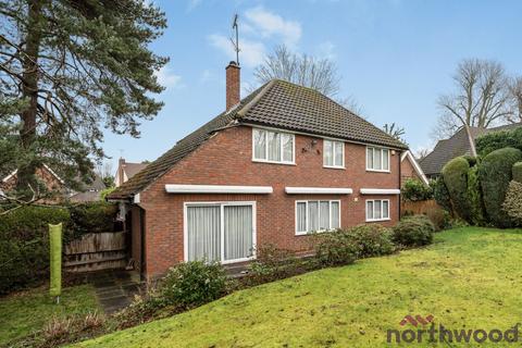 4 bedroom detached house for sale, Three Pines, Pinecroft, Hutton Mount CM13