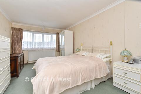 undefined, Grayswood Gardens, London SW20