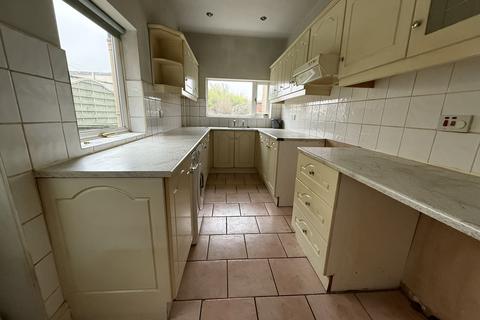 2 bedroom semi-detached house for sale, 119 Wharf Road, Pinxton, Nottingham, Derbyshire NG16 6LH