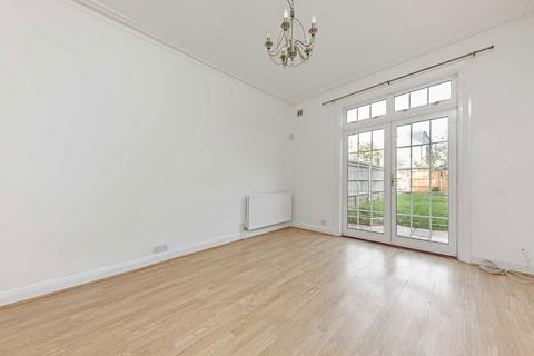 undefined, Chestnut Road, Kingston Upon Thames KT2