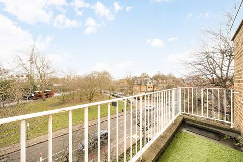 undefined, North Side Wandsworth Common, London SW18