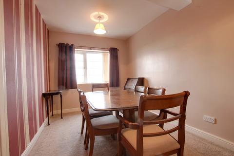3 bedroom apartment for sale, SOLENT COURT MANSIONS, PIER STREET, LEE ON THE SOLENT