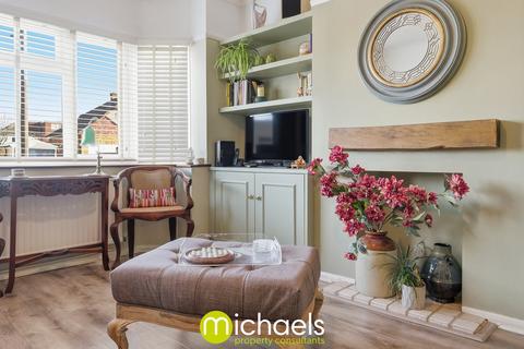 3 bedroom semi-detached house for sale, Prettygate Road, Colchester, CO3