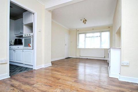 3 bedroom terraced house for sale, White Hart Drive, Hemel Hempstead HP2