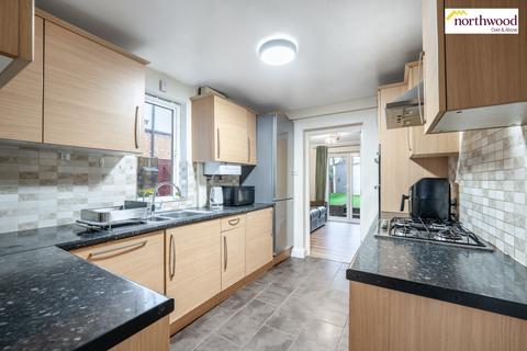 4 bedroom end of terrace house for sale, Cassiobridge Road, Watford, WD18