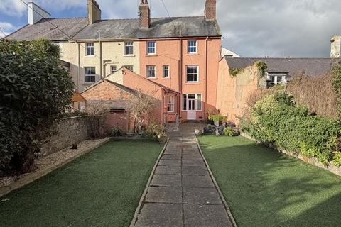 undefined, Castle Street, Beaumaris