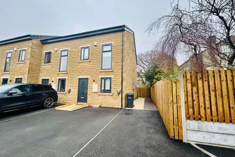 undefined, Queens Court, Queensbury, Bradford, West Yorkshire, BD13