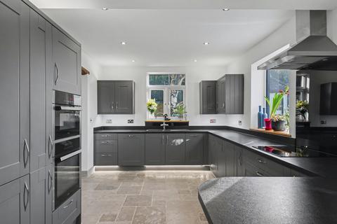 4 bedroom detached house for sale, Funtley Road, Fareham PO15