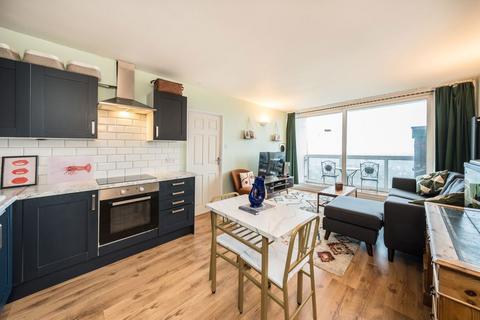 Leigham Court Road, London SW16