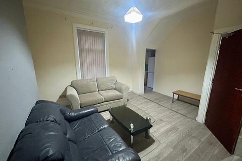 4 bedroom house to rent, Dilston Road, City Centre NE4