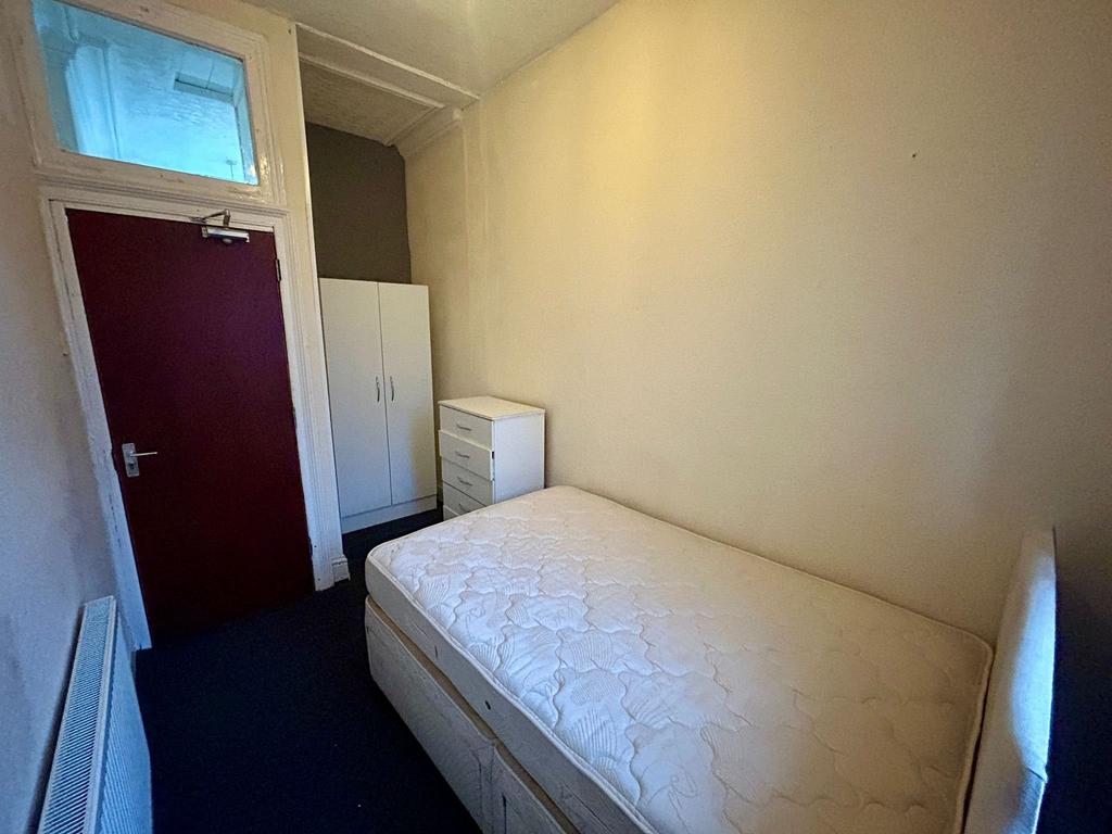 Bed 4