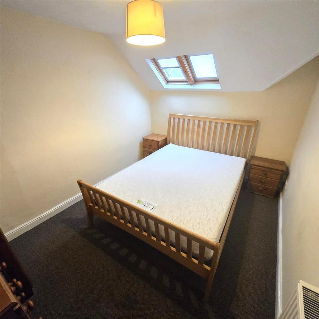 Bedroom1.jpg