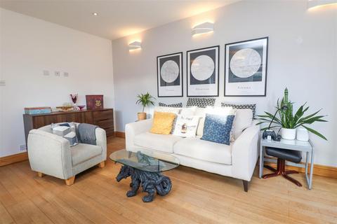 undefined, Clarence Road, Fleet GU51