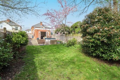 undefined, Clarence Road, Fleet GU51