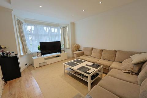5 bedroom detached house for sale, Kings Drive, Edgware HA8