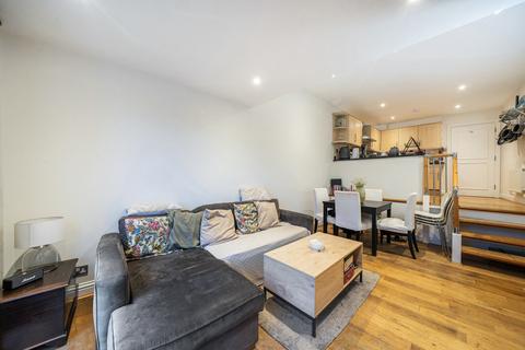 Bassingham Road, Wandsworth, London, SW18