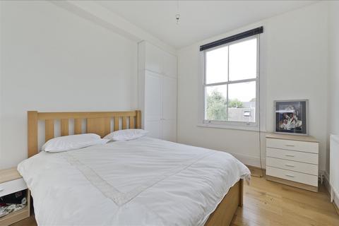 1 bedroom flat for sale, Coningham Road, London