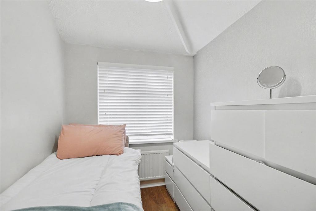 Bedroom 3 1.jpeg