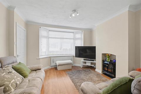 3 bedroom semi-detached house for sale, Newton Drive, Stapleford