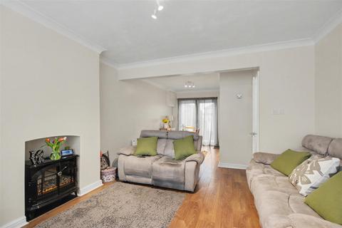 3 bedroom semi-detached house for sale, Newton Drive, Stapleford