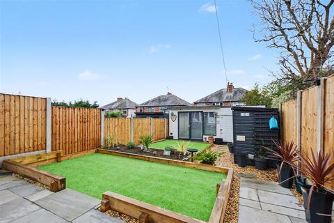 3 bedroom semi-detached house for sale, Newton Drive, Stapleford